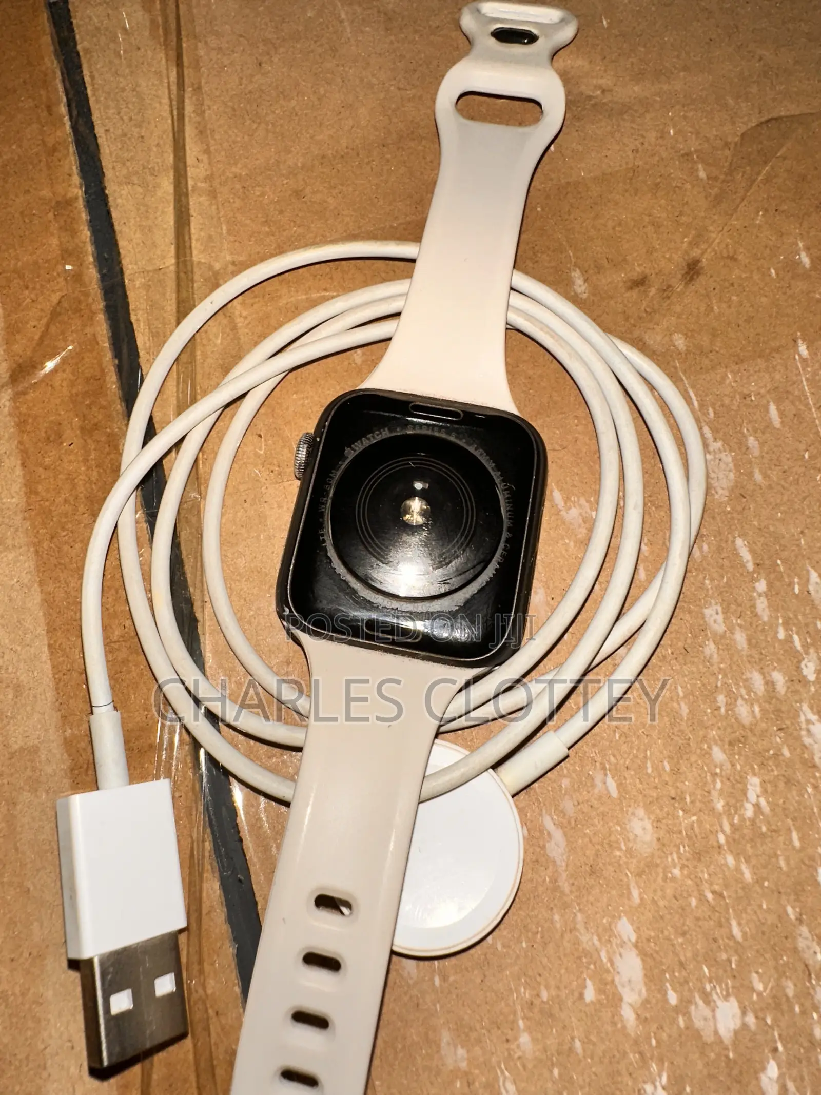 Apple Watch Series 5 44mm