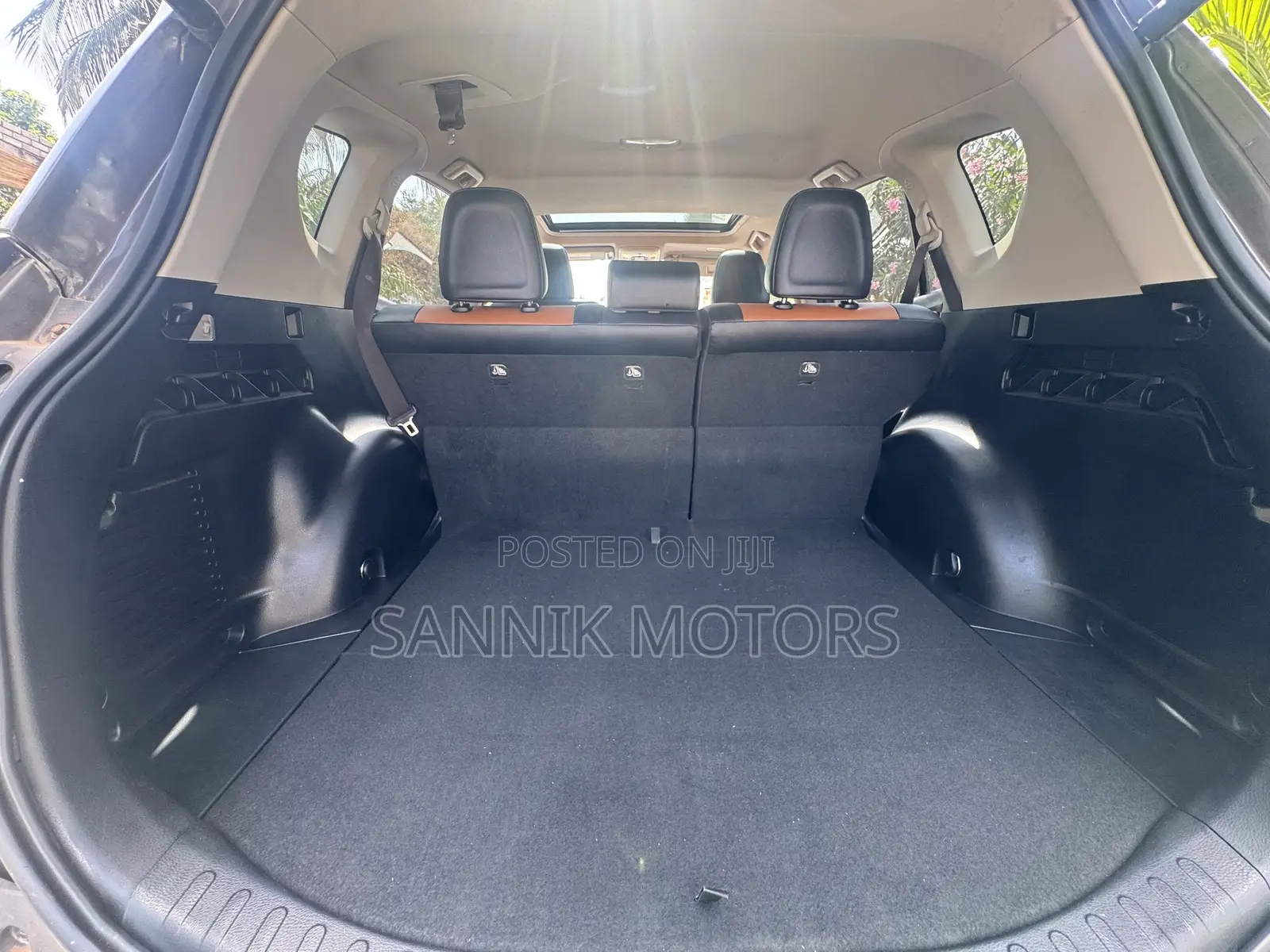 Toyota RAV4 Limited 4dr SUV AWD (2.5L 4cyl 6A) 2018 Gray