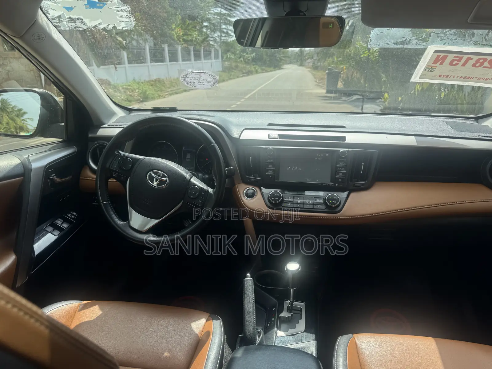 Toyota RAV4 Limited 4dr SUV AWD (2.5L 4cyl 6A) 2018 Gray