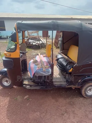 Tricycle 2021 Yellow