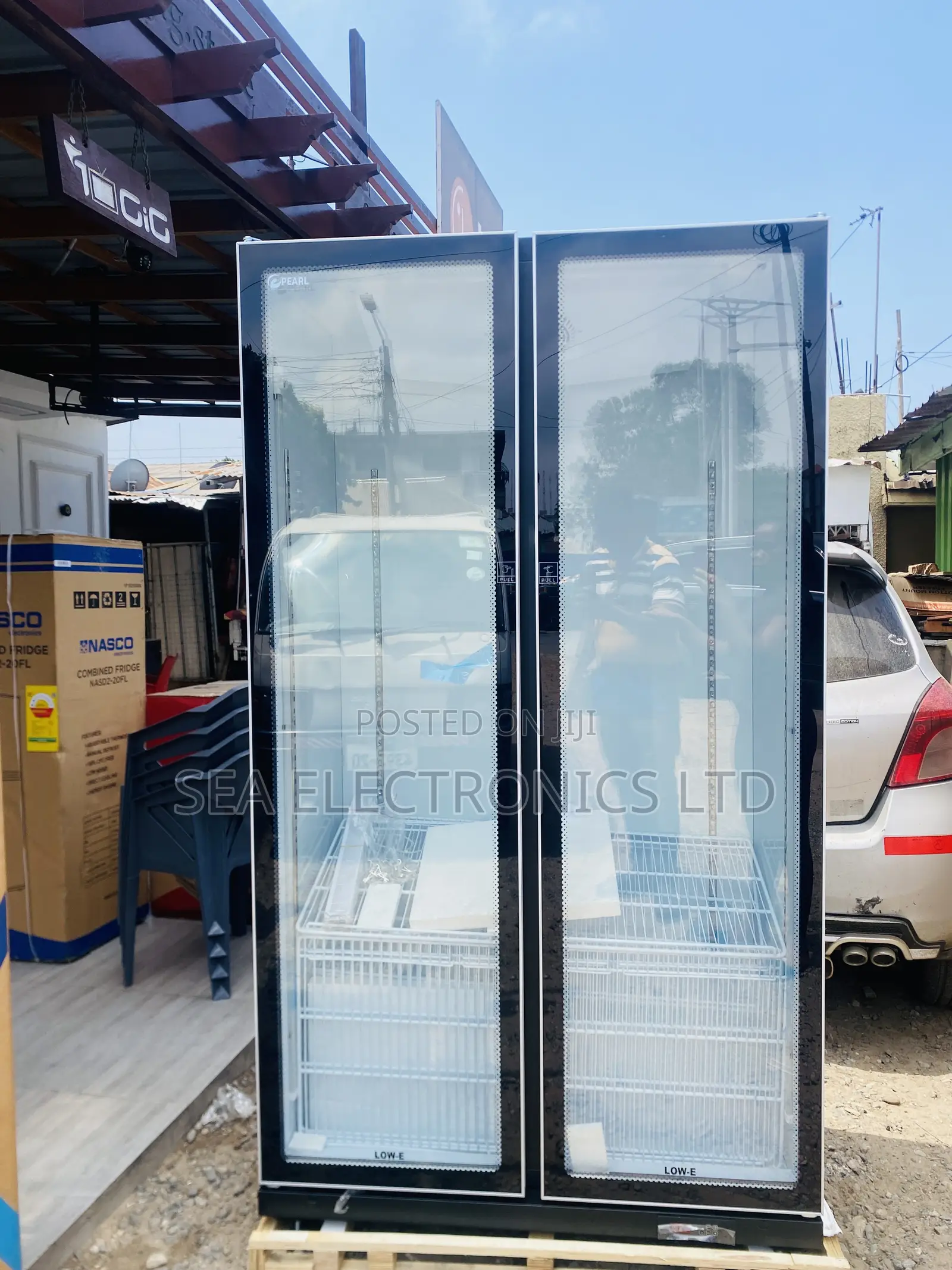Executive Pearl Display Double Door Fridge