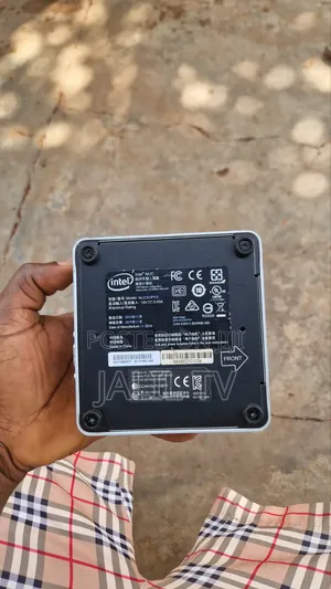 Desktop Computer 4GB Qualcomm Snapdragon X Plus HDD+SSD 256GB