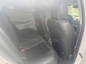 Hyundai Accent 2017 Silver