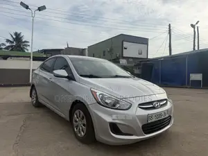 Hyundai Accent 2017 Silver