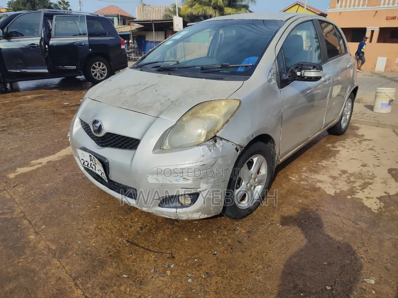 Toyota Vitz 1.0 FWD 3dr 2010 Silver