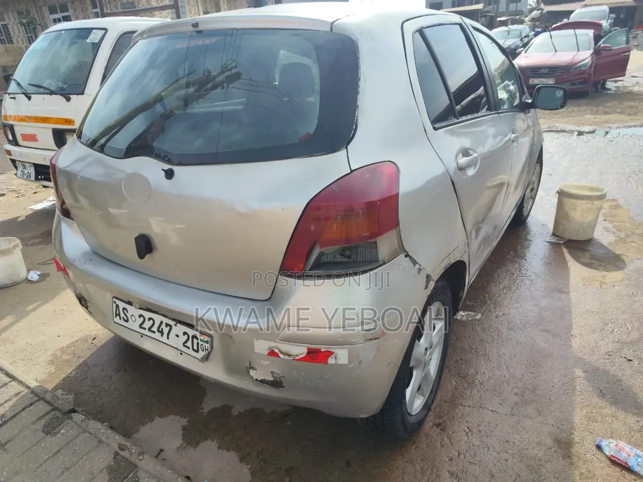 Toyota Vitz 1.0 FWD 3dr 2010 Silver
