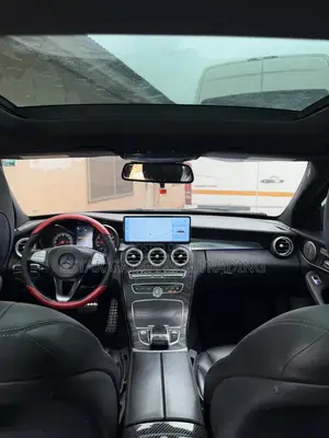 Mercedes-Benz C300 Luxury Sedan RWD (2.0L 4cyl 7A) 2016 Black