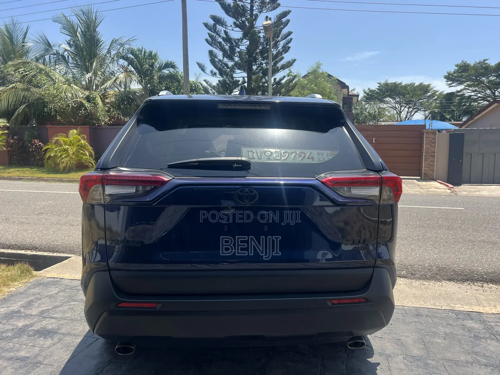 Toyota RAV4 2023 Blue