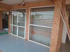 Shop for Rent
