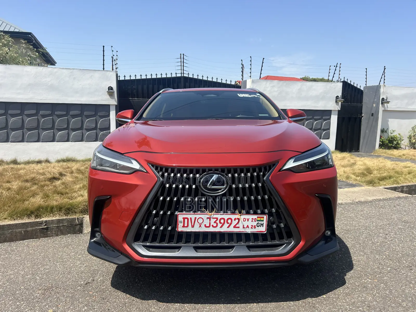 Lexus NX 2023 Orange