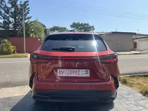 Lexus NX 2023 Orange