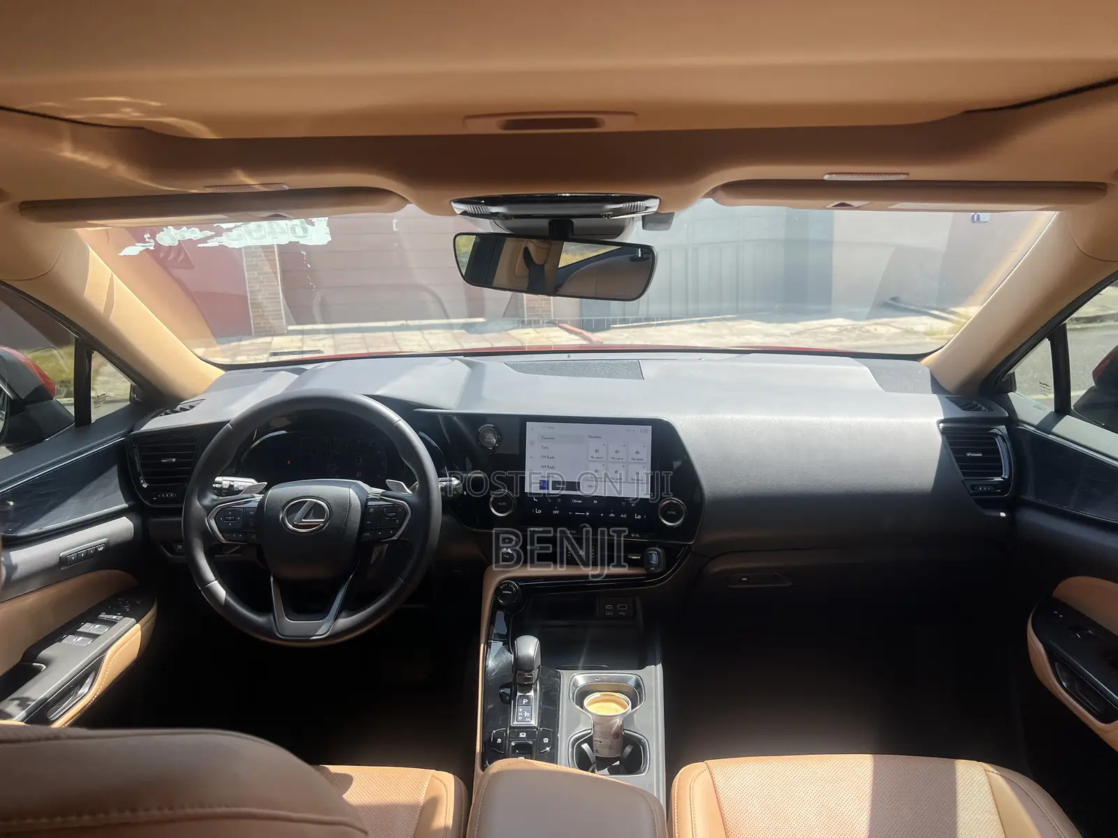 Lexus NX 2023 Orange