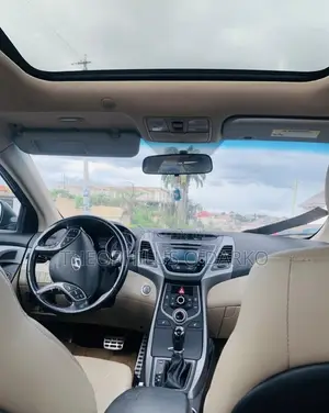Hyundai Elantra Limited Sedan FWD (1.8L 4cyl 6A) 2016 Blue