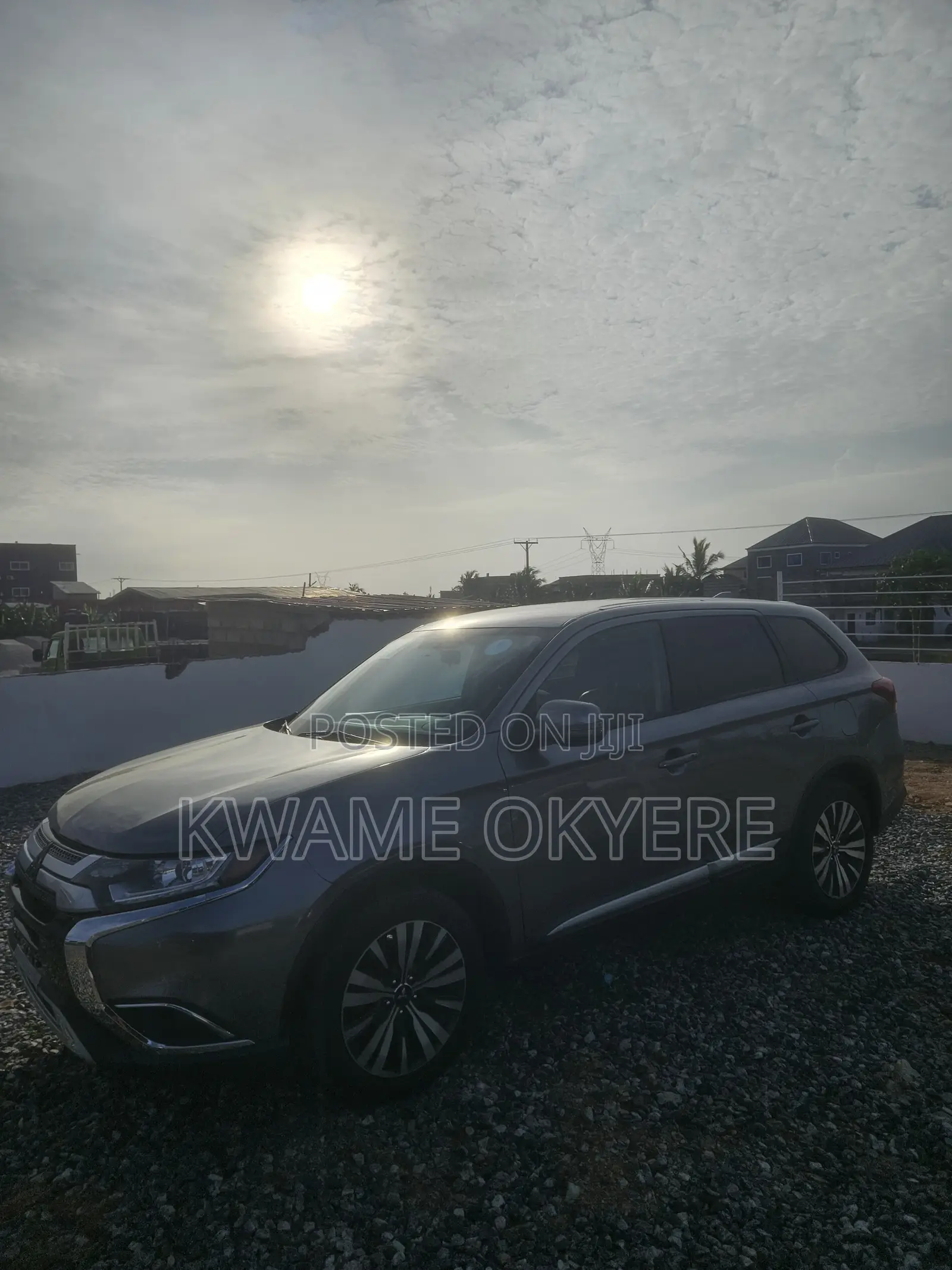 Mitsubishi Outlander SE FWD 2019 Gray