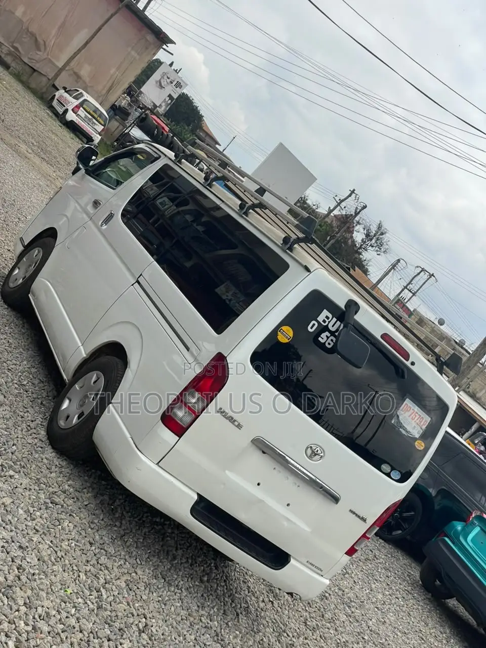 Toyota Grand HiAce G 3.0 Diesel Turbo 4WD 8-Seater 2001 White