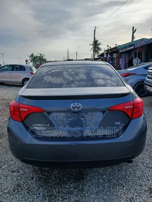 Toyota Corolla 2017 Gray