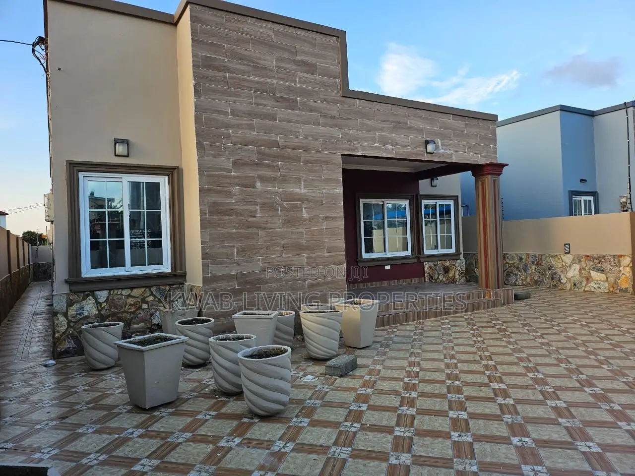 3bdrm House in Spintex for rent