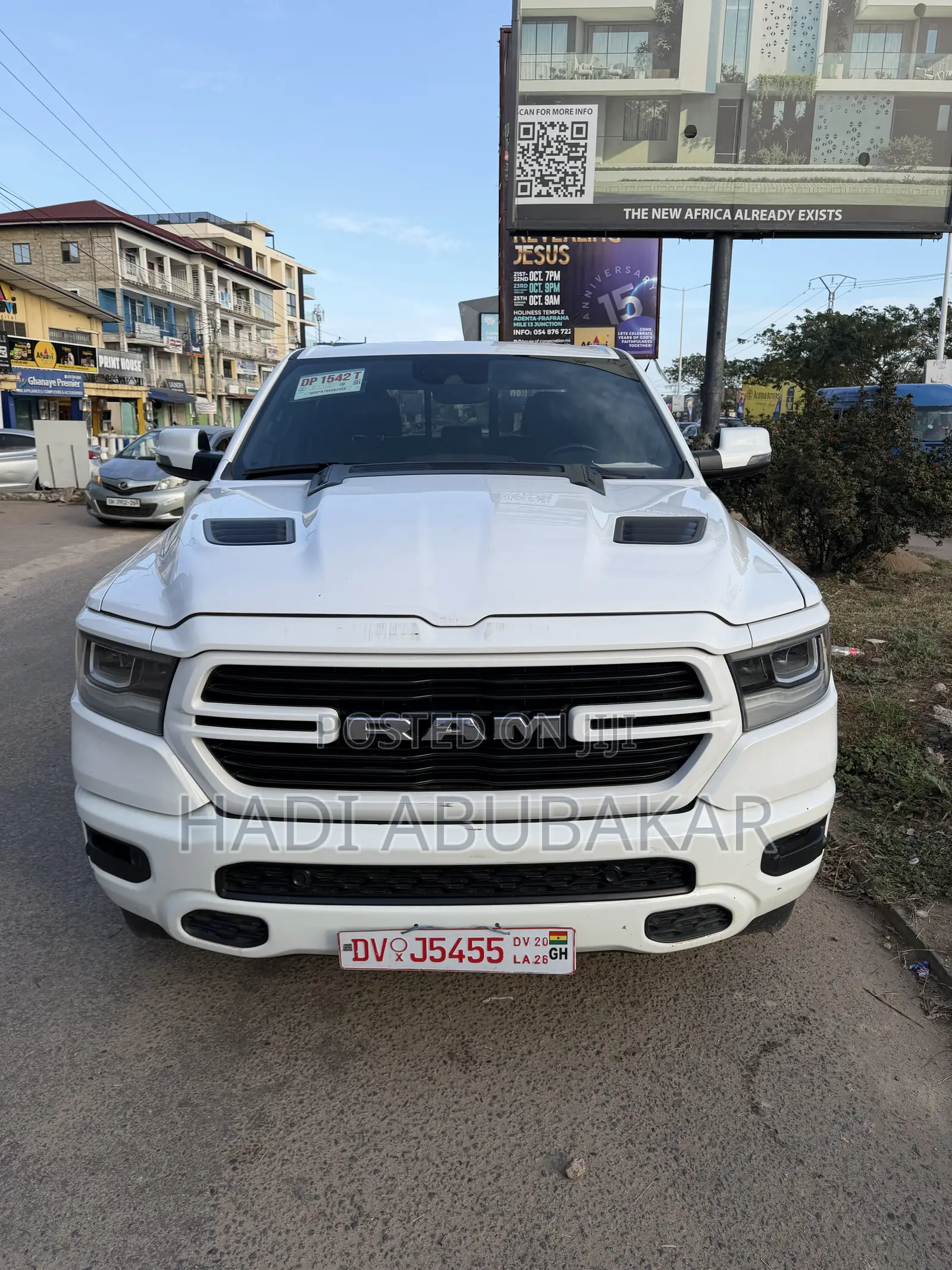 Toyota Tundra 2023 White