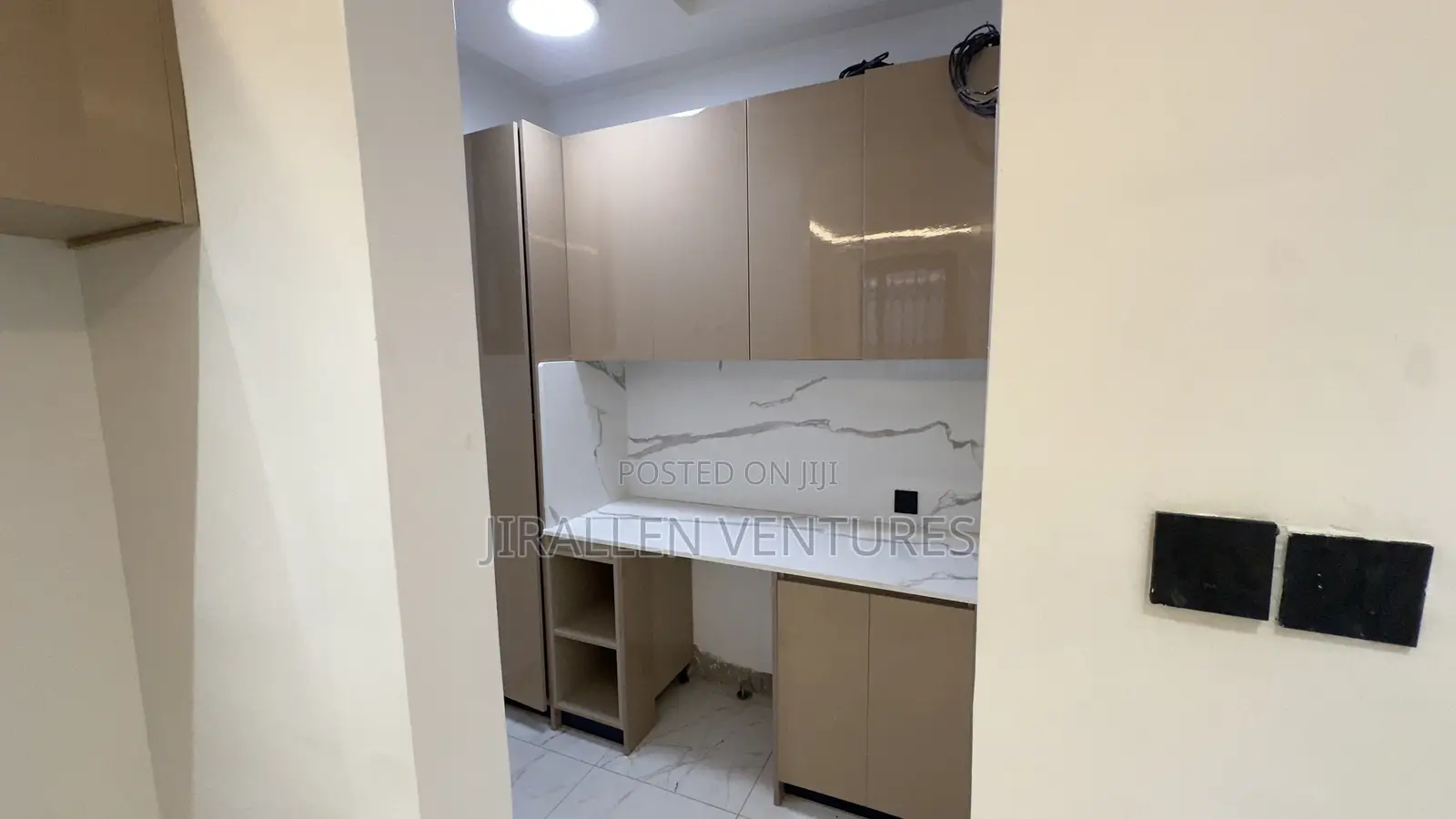 4bdrm House in Adenta for sale