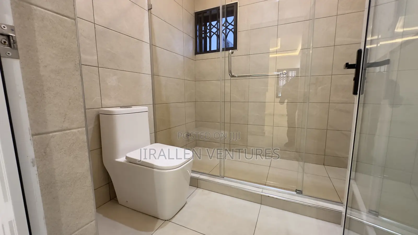 4bdrm House in Adenta for sale