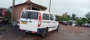 Mercedes-Benz Vito 2011 White