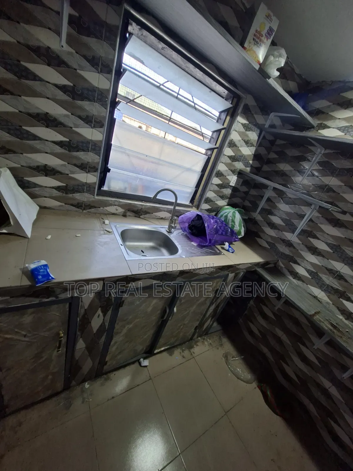 1bdrm Apartment in Dome K. Boat, Ga East Municipal for rent