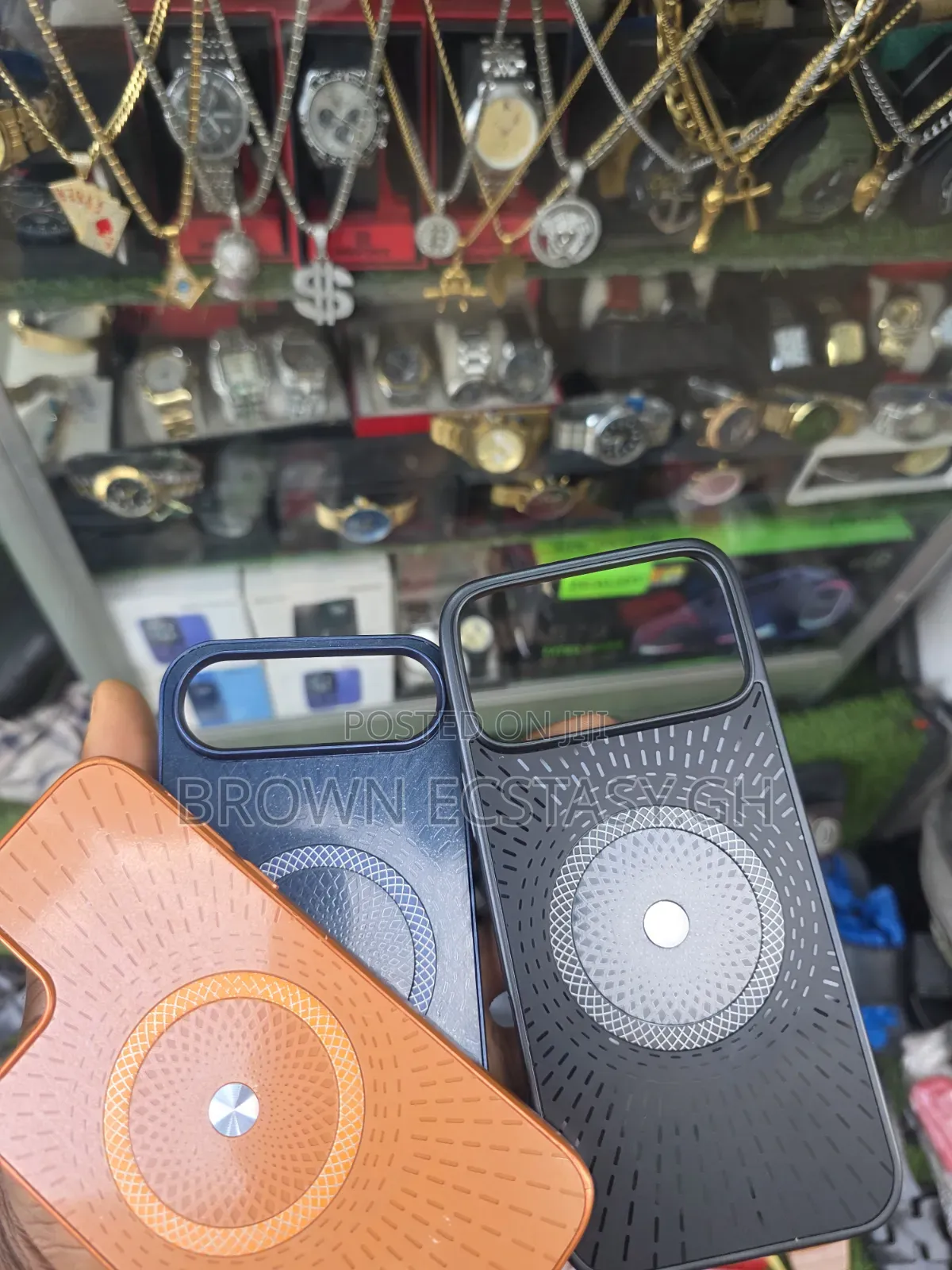 iPhone Xr/11/12/14/15/16/Air/17/18 Pro Max Dotted Stylish Case