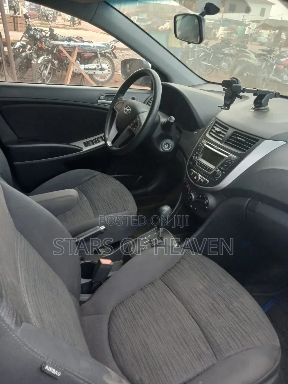 Hyundai Accent 2016 Silver