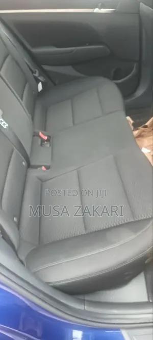 Hyundai Elantra Sport 2020 Blue