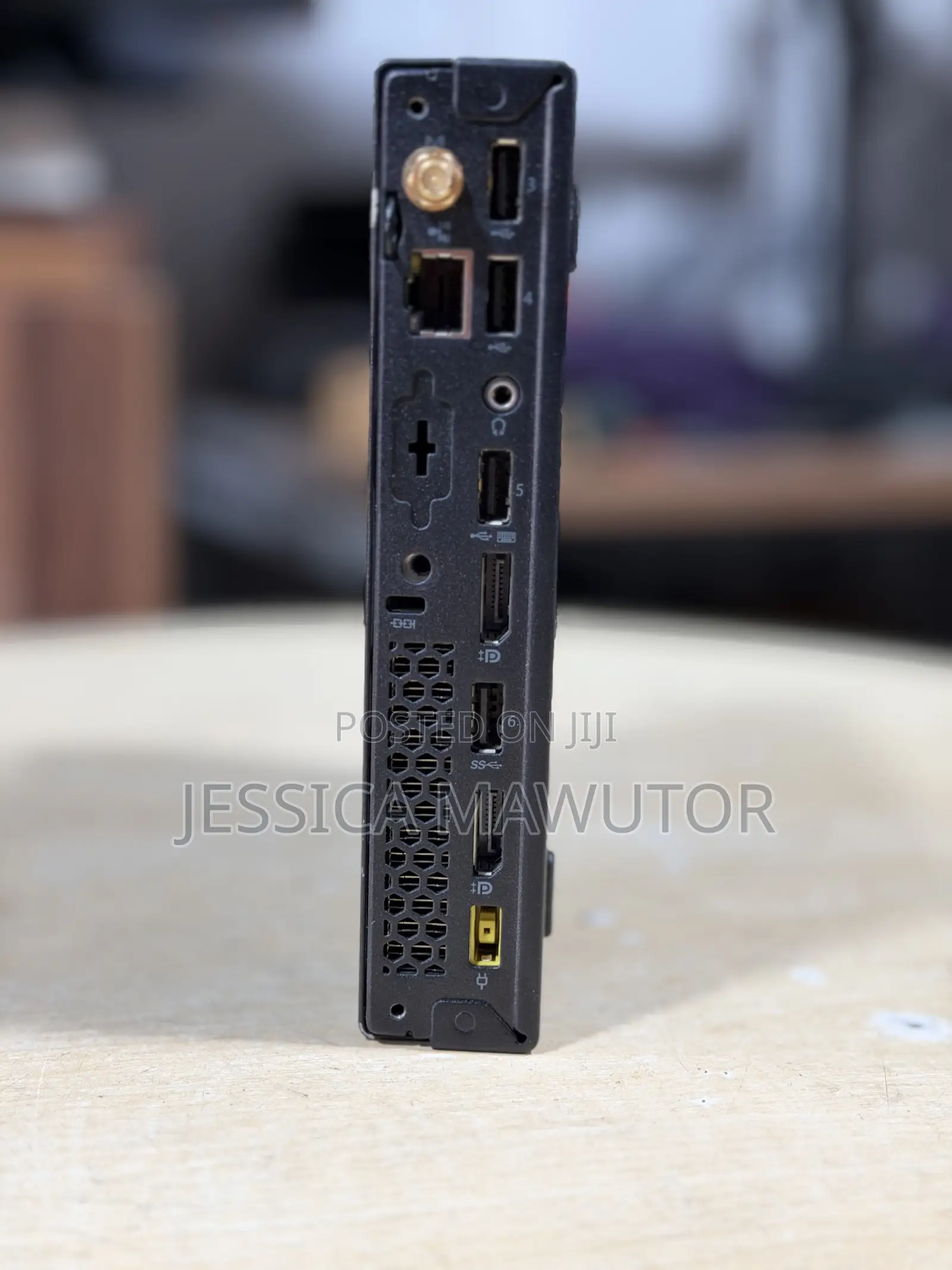 Desktop Computer Lenovo 8GB AMD A10 SSD 256GB