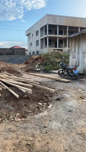 Half Plot at Lakeside