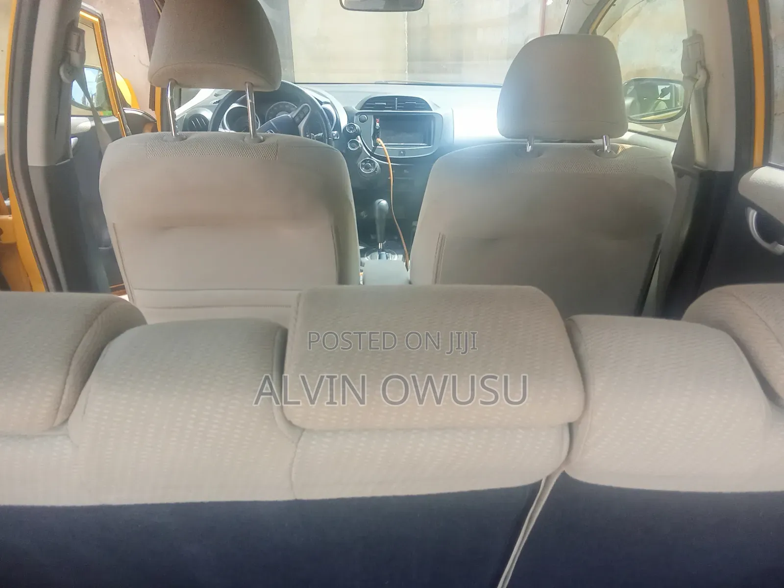Honda Fit 2012 Pearl