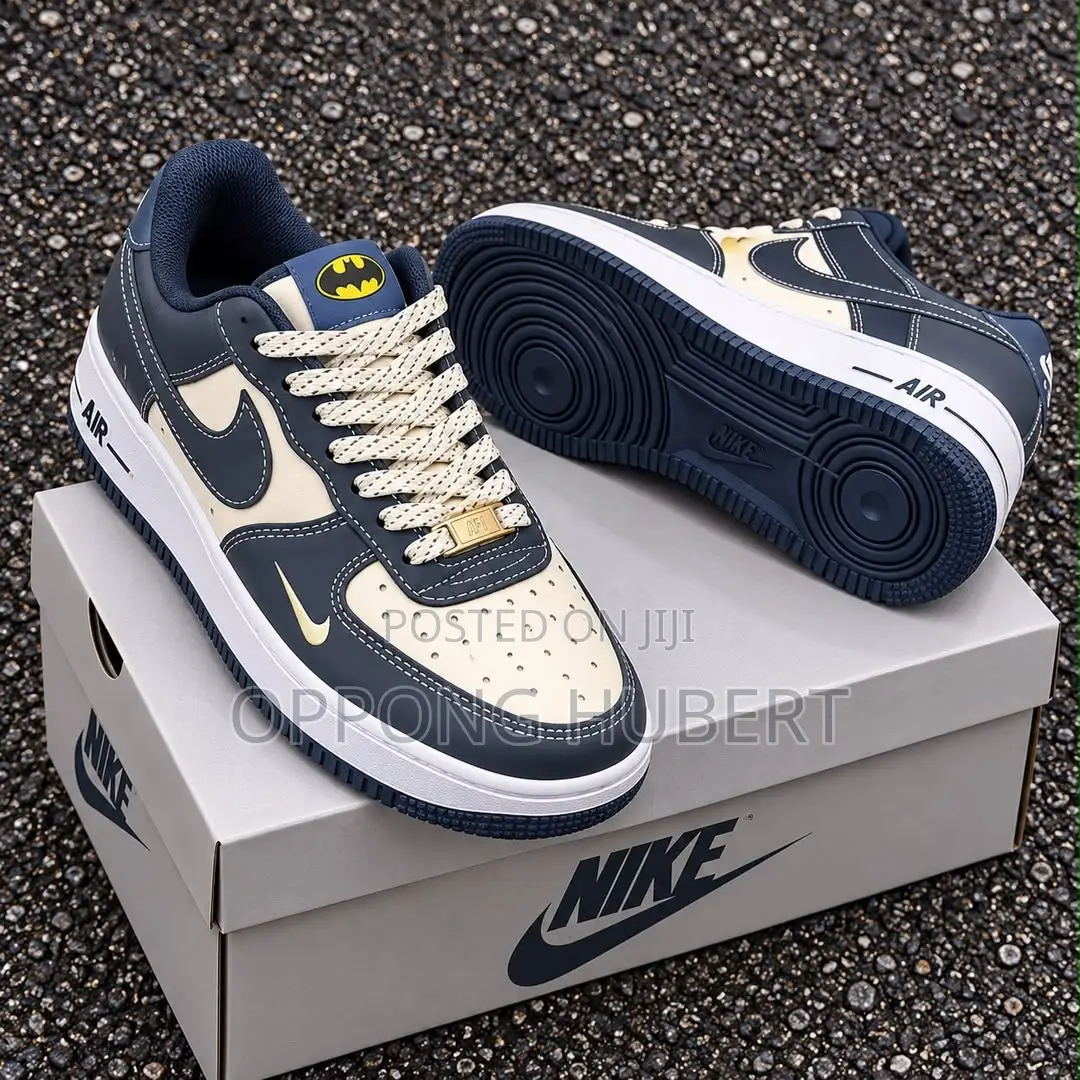 Nike Sneakers