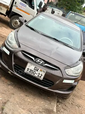 Hyundai Accent 2012 Gray