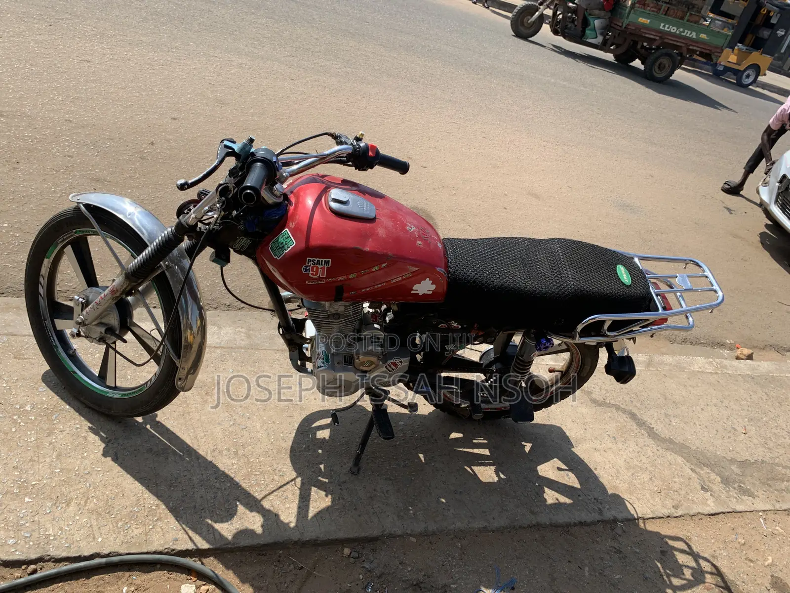 Royal RY125 2026 Red