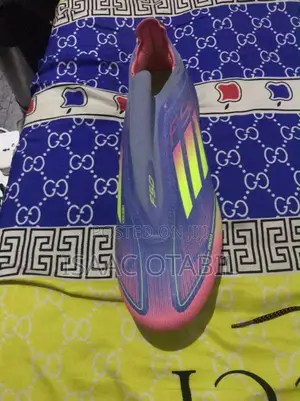Adidas F50
