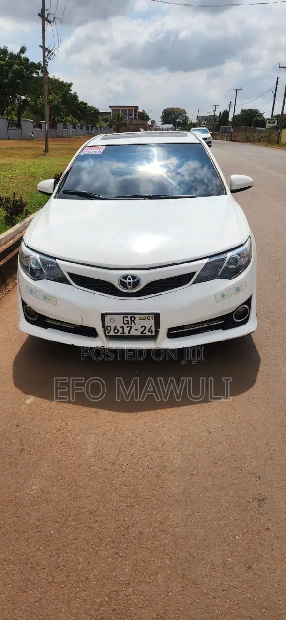 Toyota Camry 2013 White