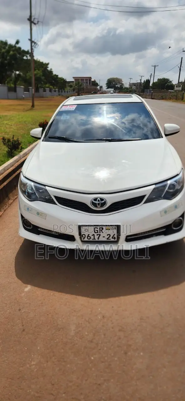Toyota Camry 2013 White