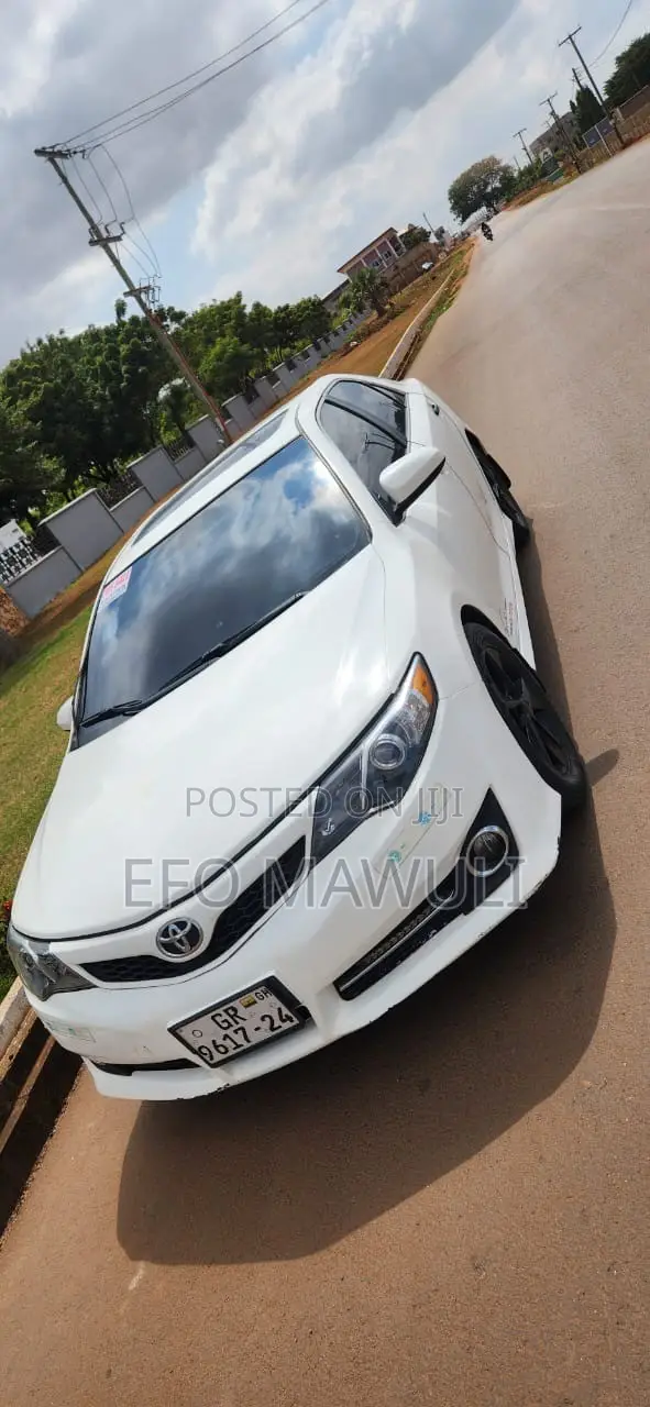 Toyota Camry 2013 White