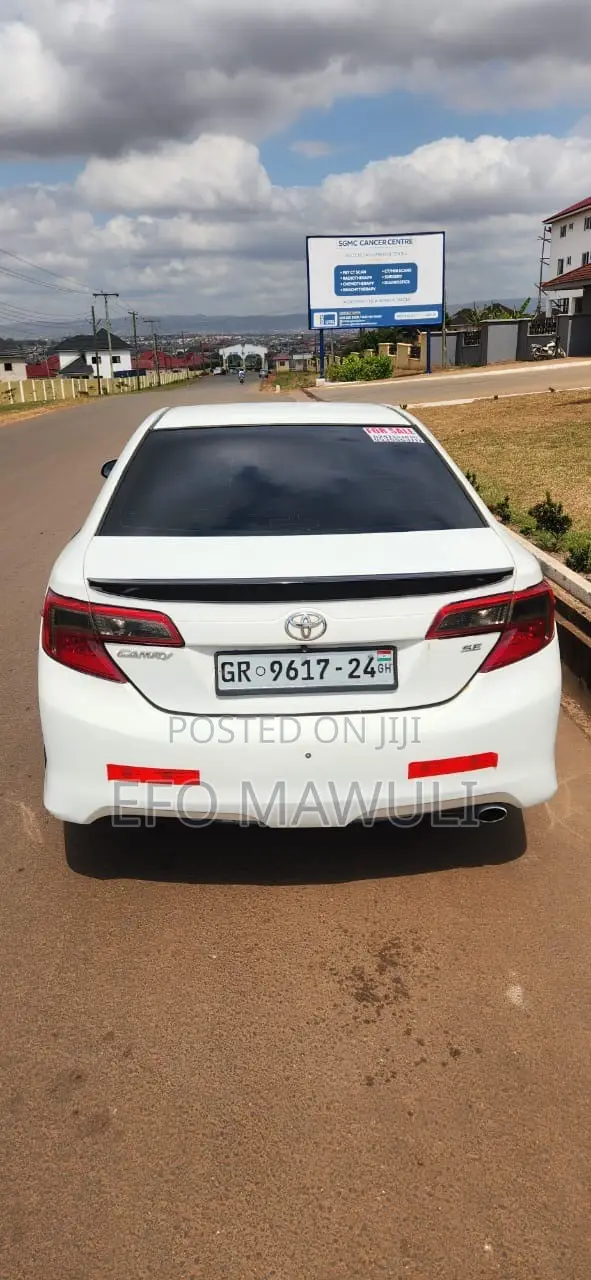 Toyota Camry 2013 White