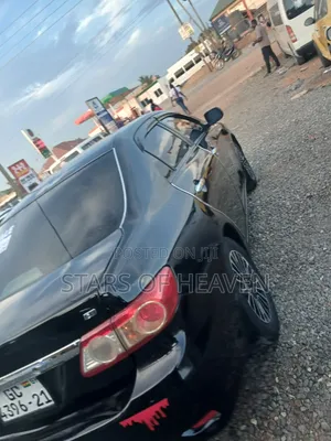 Toyota Corolla 2012 Black
