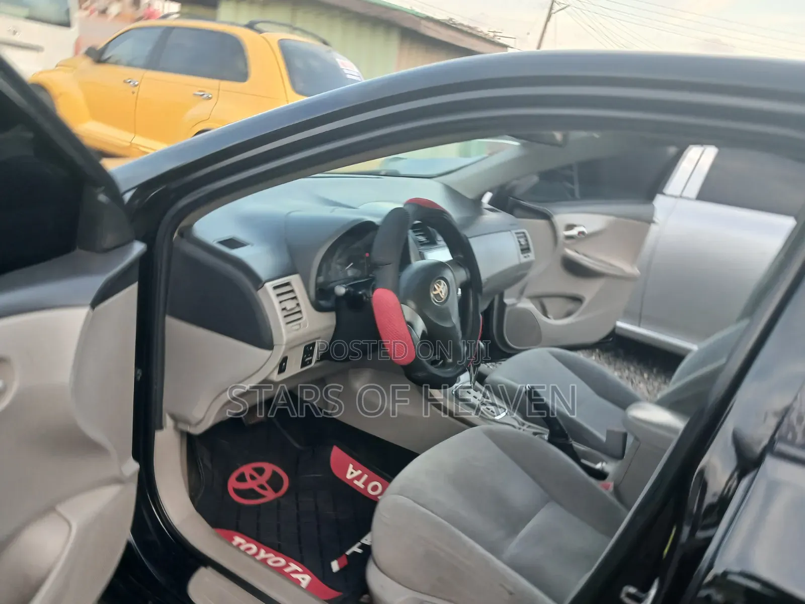 Toyota Corolla 2012 Black