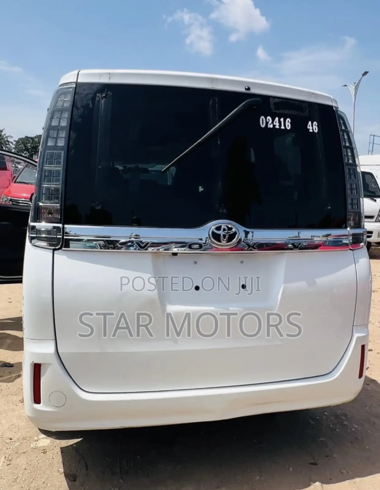 Toyota Voxy 2015 White