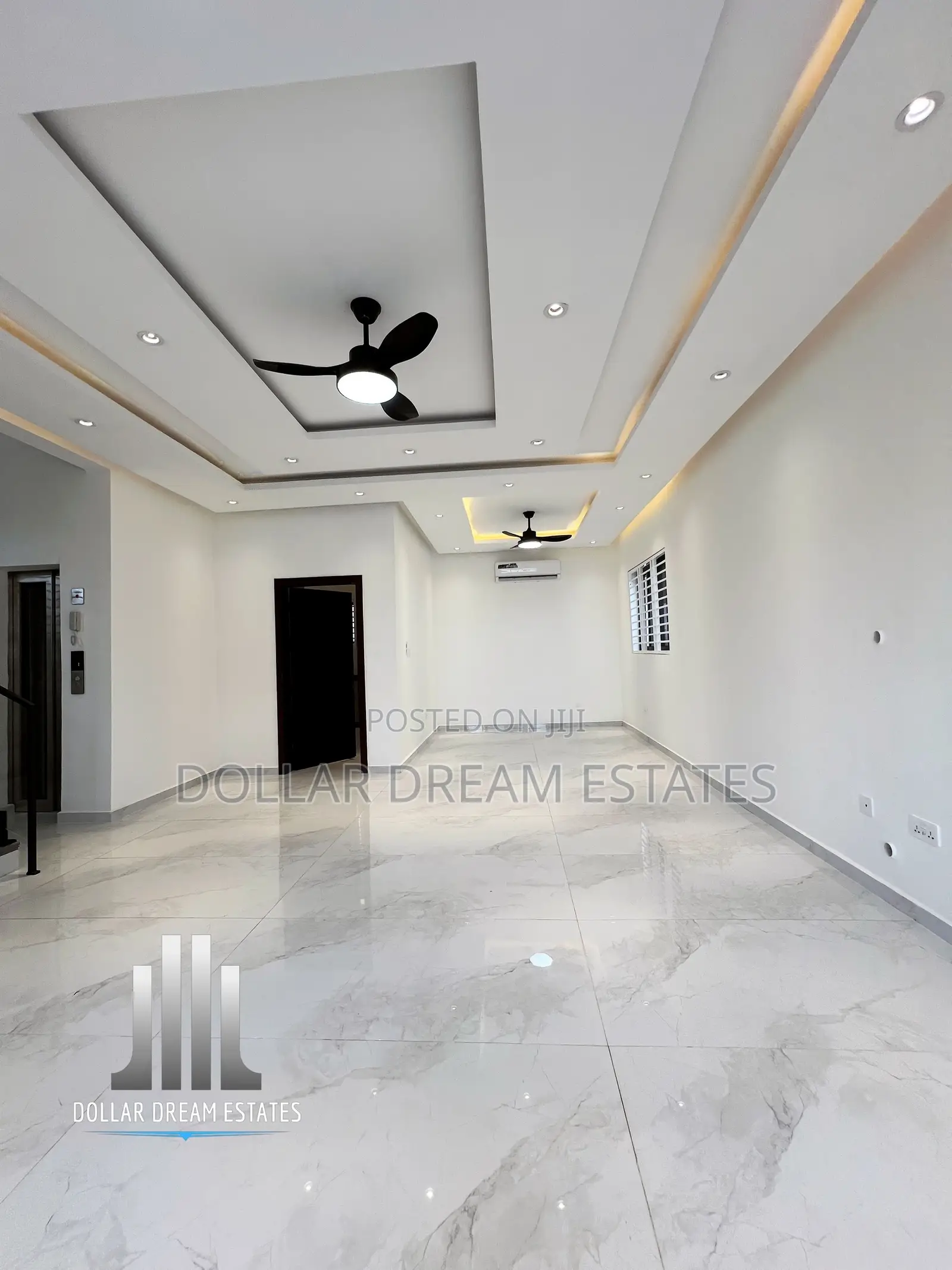 4bdrm Townhouse/Terrace in East Legon for sale
