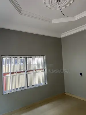 3bdrm House in Ahodwo Daban Main, Kumasi Metropolitan for rent