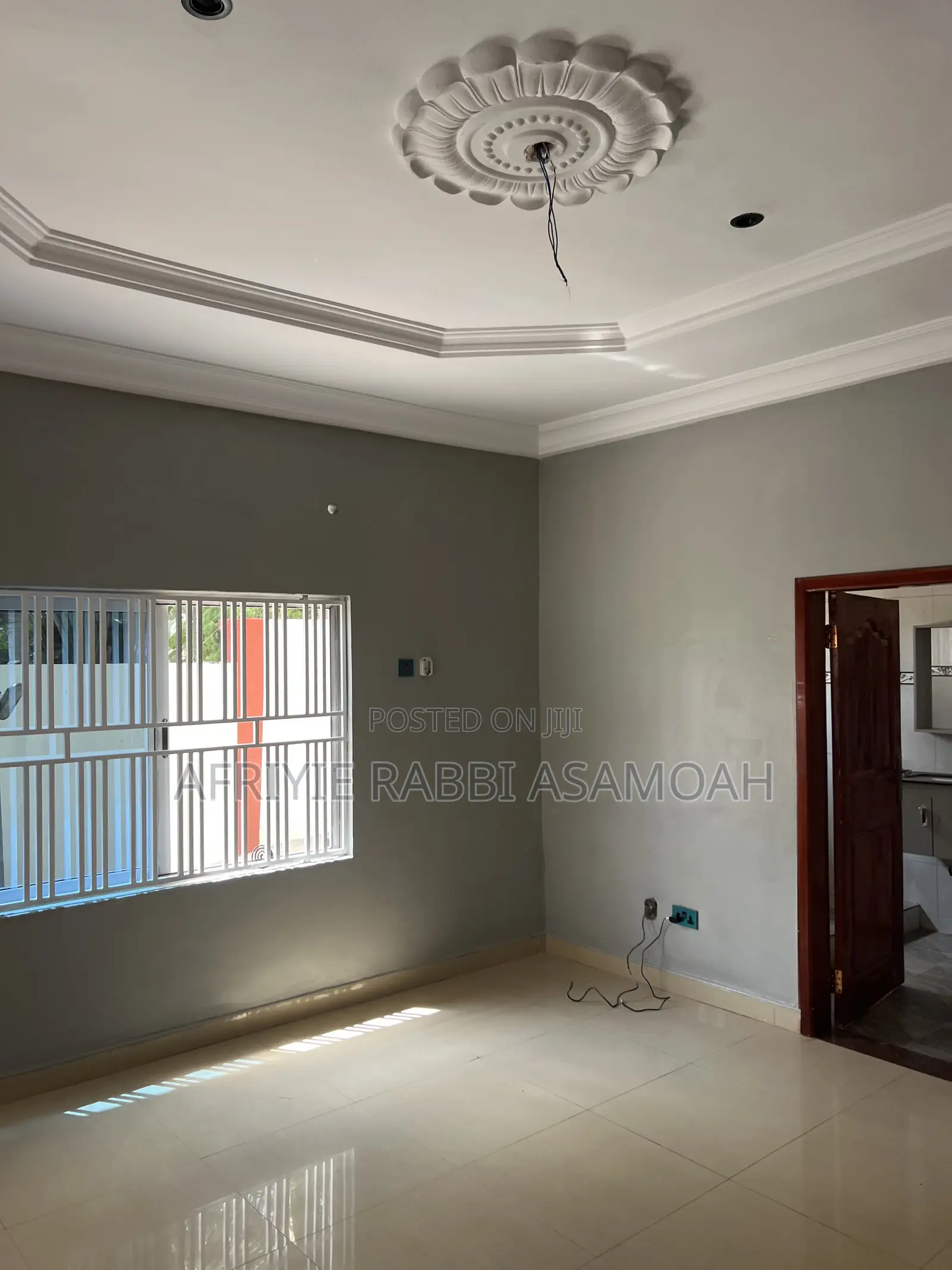 3bdrm House in Ahodwo Daban Main, Kumasi Metropolitan for rent