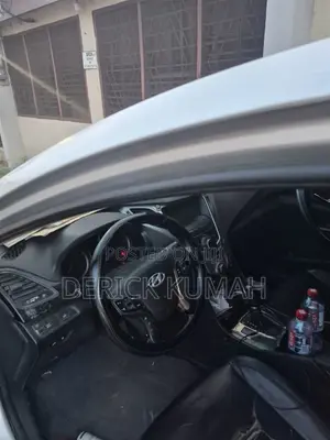 Hyundai Grandeur 2.2 CRDi 2012 Silver