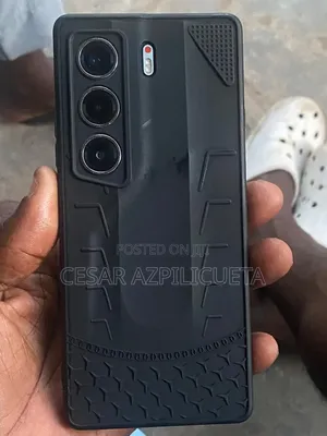 Tecno Camon 40 Pro 4G 256 GB