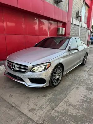 Mercedes-Benz C300 Base AWD 4Matic Sedan (2.0L 4cyl 7A) 2015 Silver