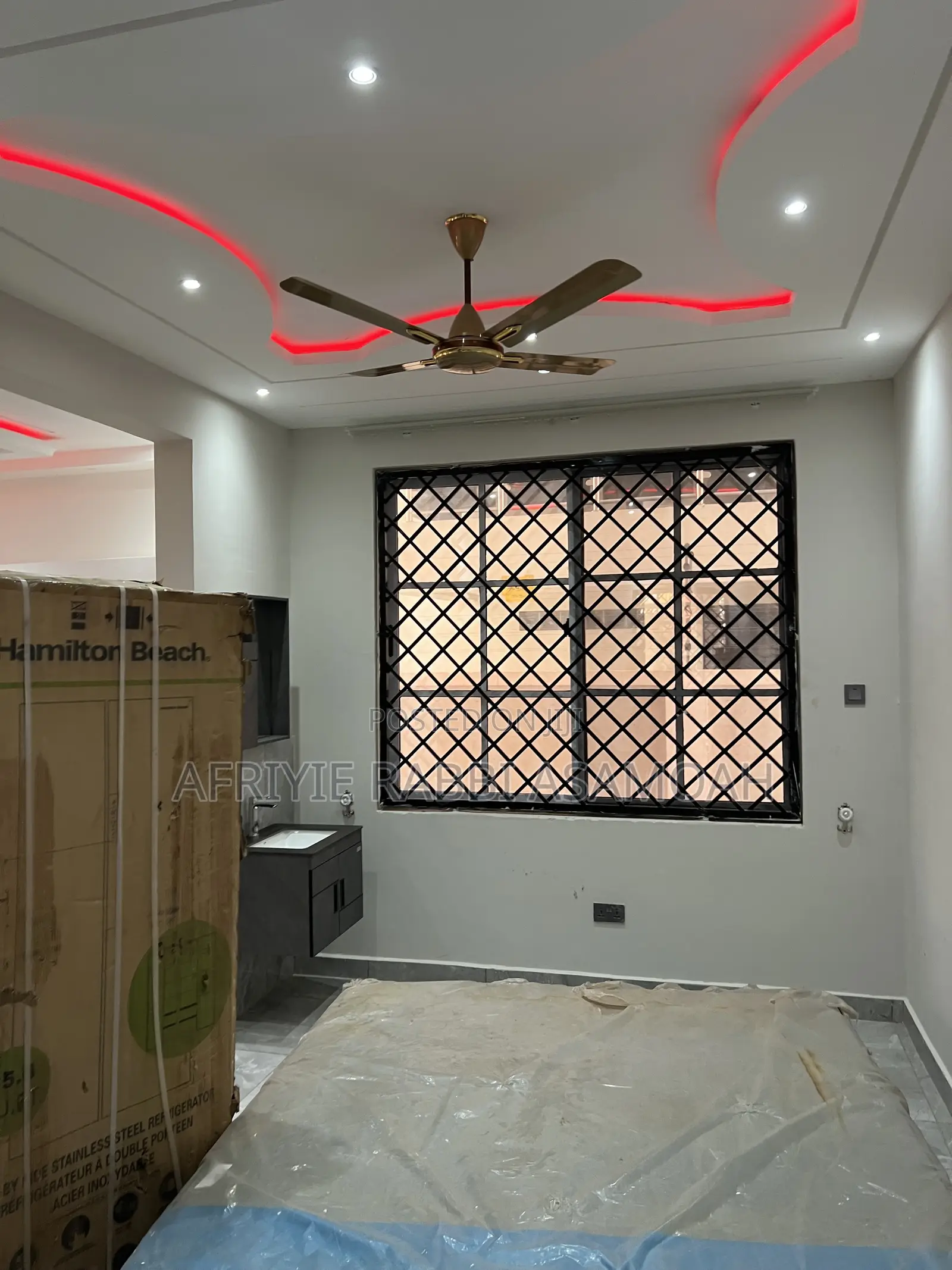 6bdrm House in Santasi Anyinam, Kumasi Metropolitan for sale
